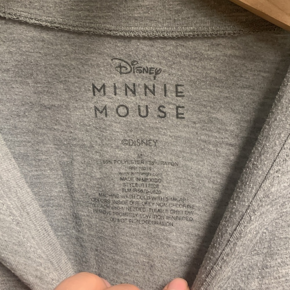 Disney Minnie Mouse Gray T Shirt Sketch Tee Top Size Medium - Picture 3 of 5